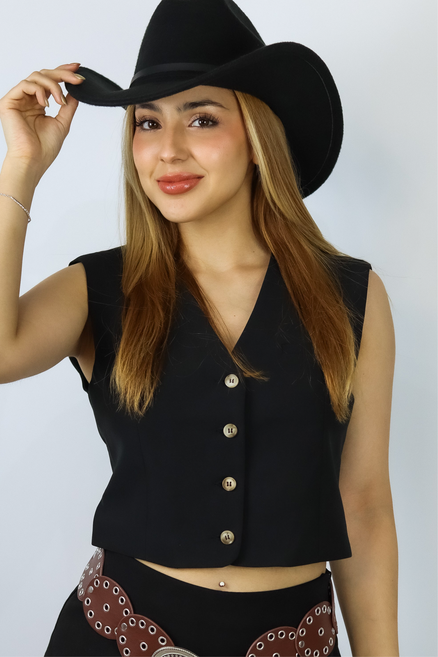 BLACK CHIC VEST