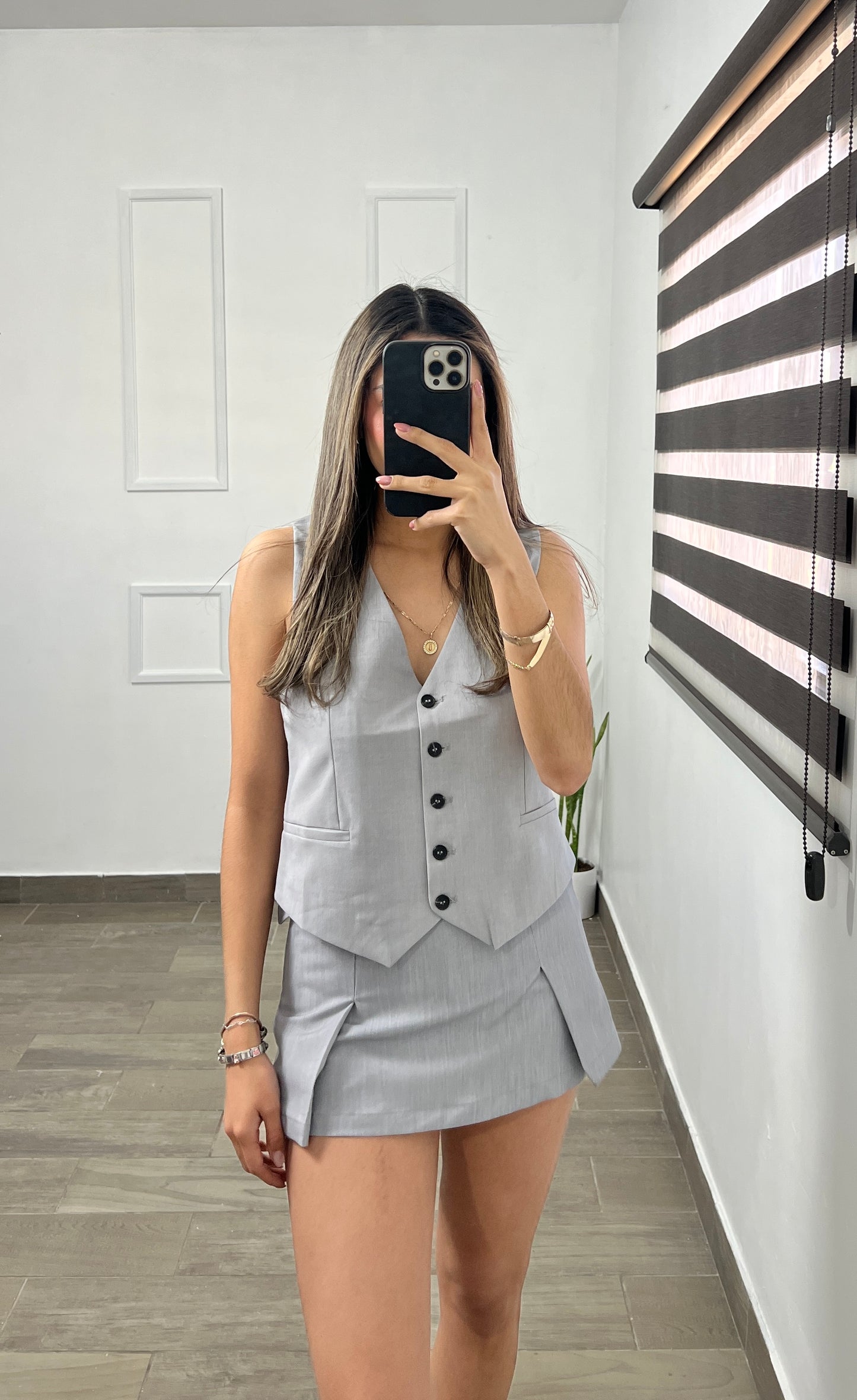 FALDA SHORT GRAY