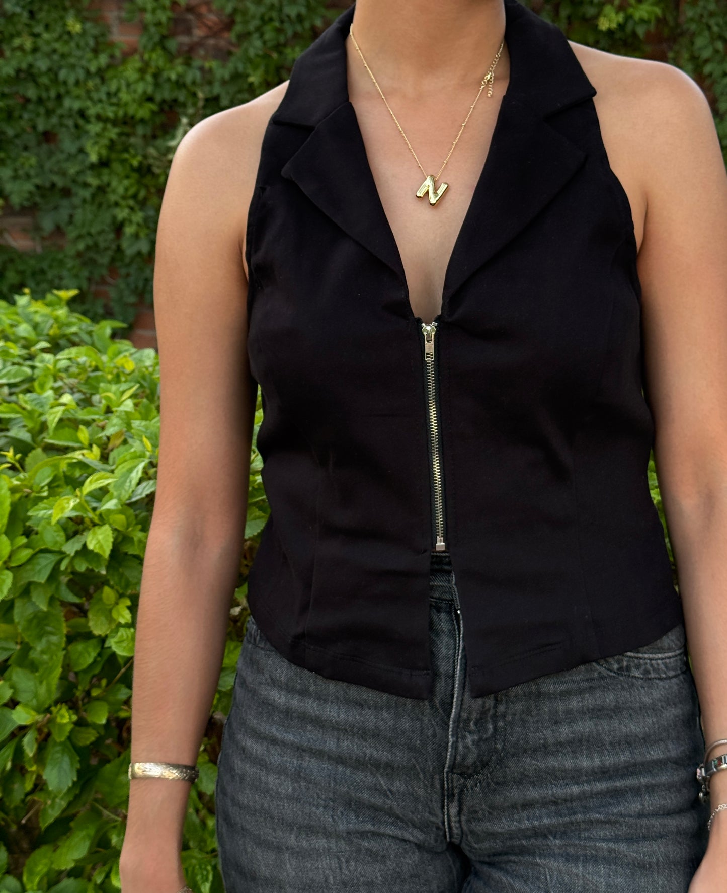 TOP HALTER NEGRO