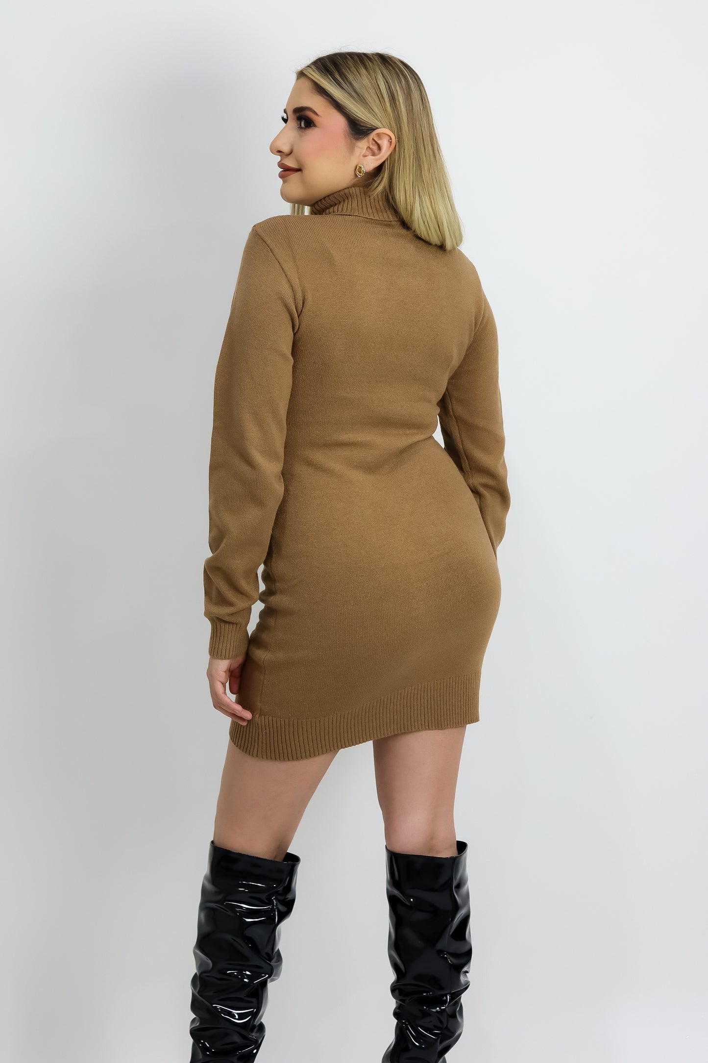 VESTIDO SWEATER CAFÉ