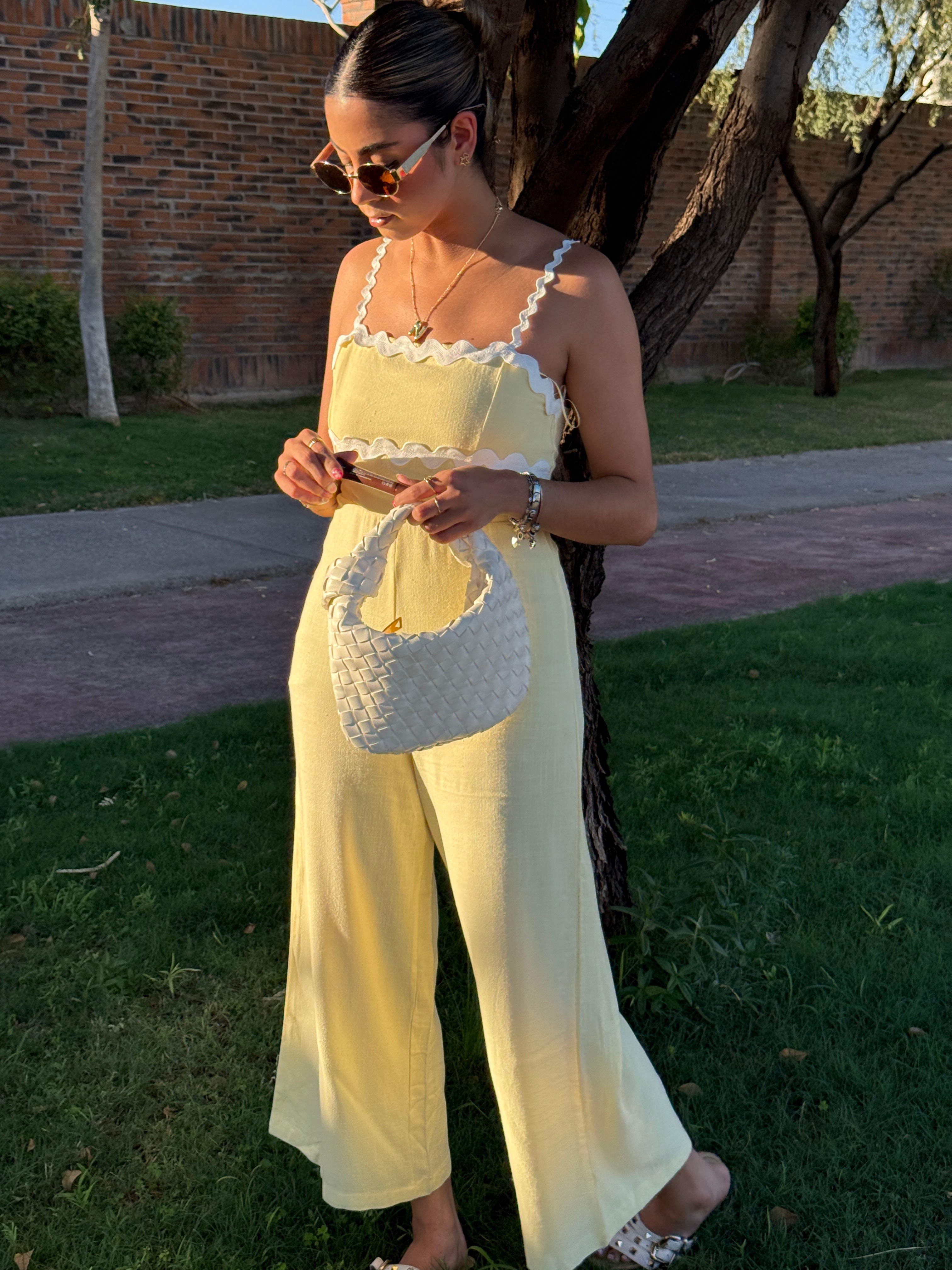 JUMPSUIT BUTTER YELLOW