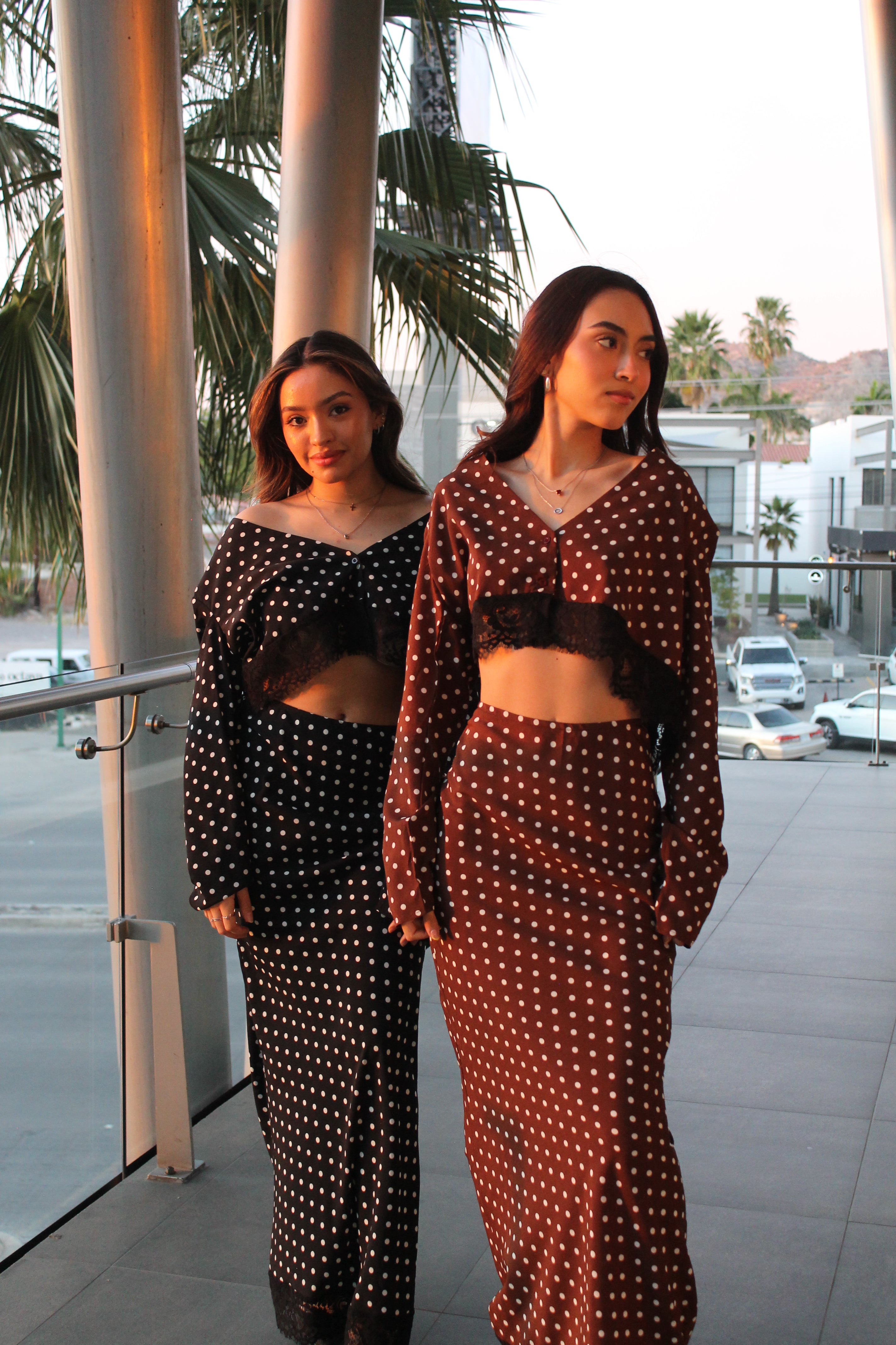 CONJUNTO POLKA DOTS ESPRESSO